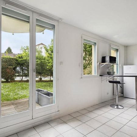 Le Glatigny- Chesnay Lägenhet Le Chesnay  Exteriör bild